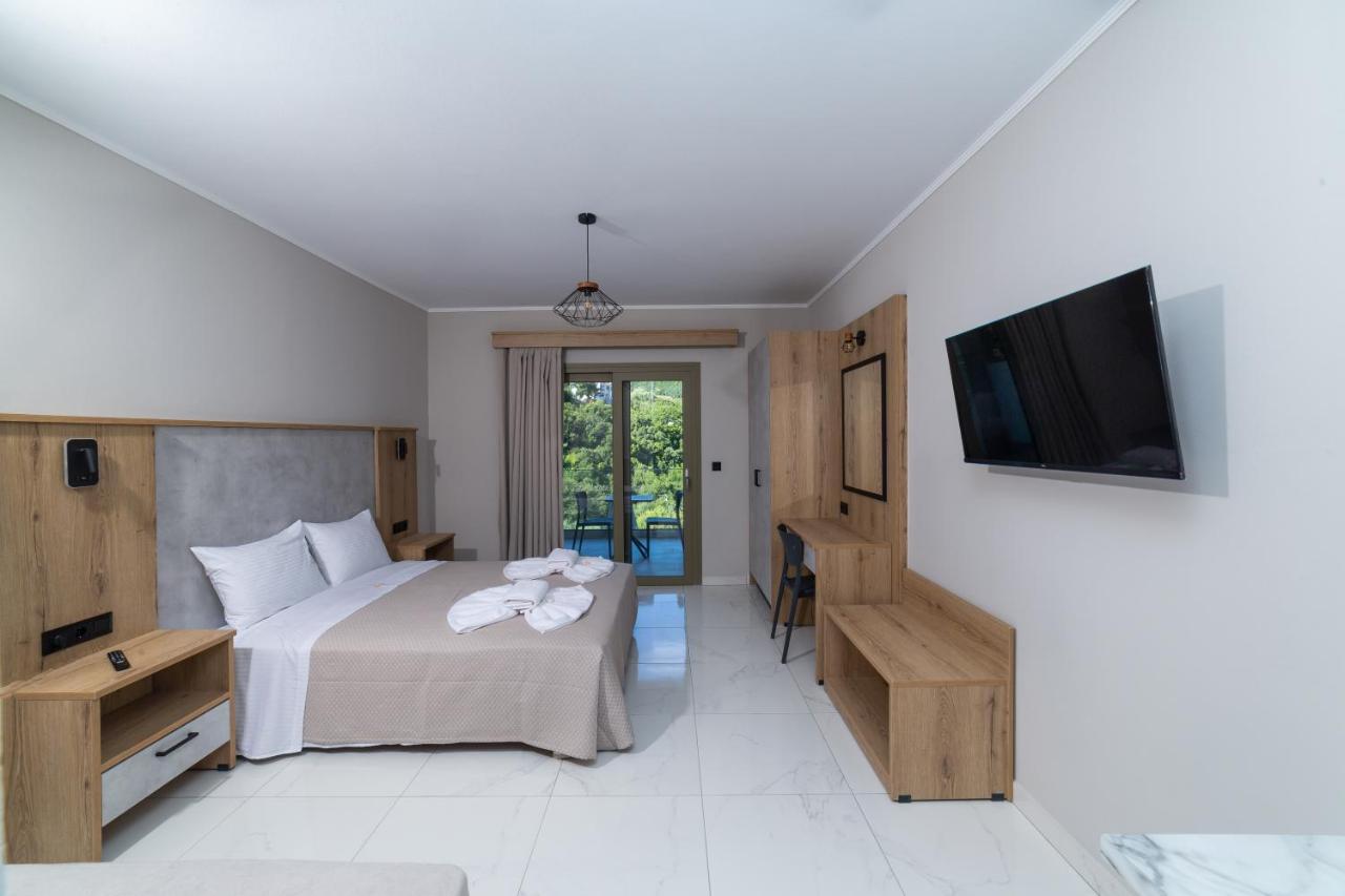 Sky View Suites Kefalonia Vovikes ภายนอก รูปภาพ