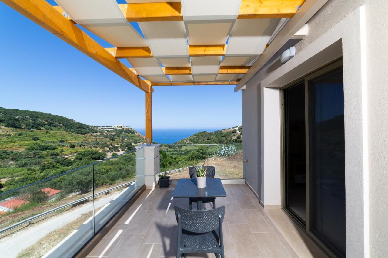 Sky View Suites Kefalonia Vovikes ภายนอก รูปภาพ